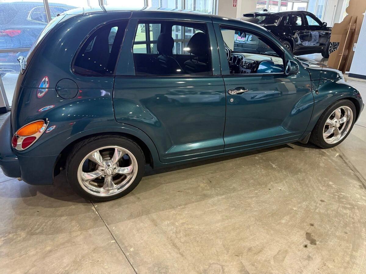 chrysler pt cruiser 2001 3C8FY4BB01T557051 image chrysler pt cruiser 2001 3C8FY4BB01T557051 image